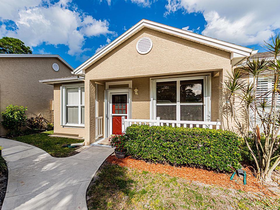 1st image of 519 NW San Remo Cir