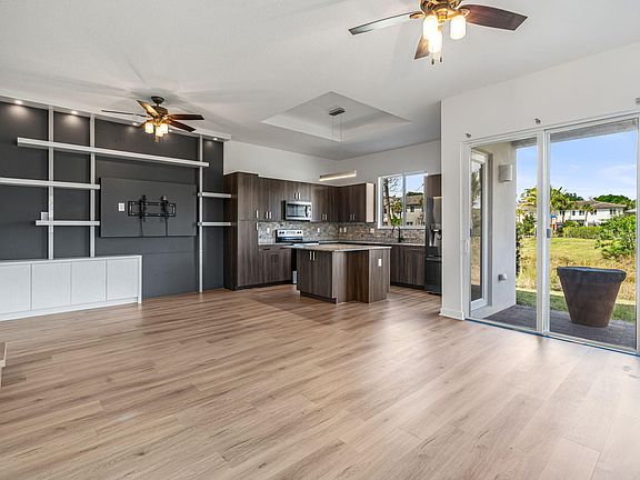 4th image of 511 Pioneer Way