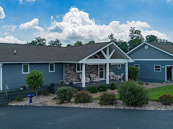 2nd image of 436 Sherwood Dr