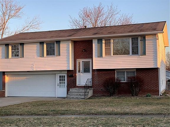 2nd image of 112 Marilyn Dr