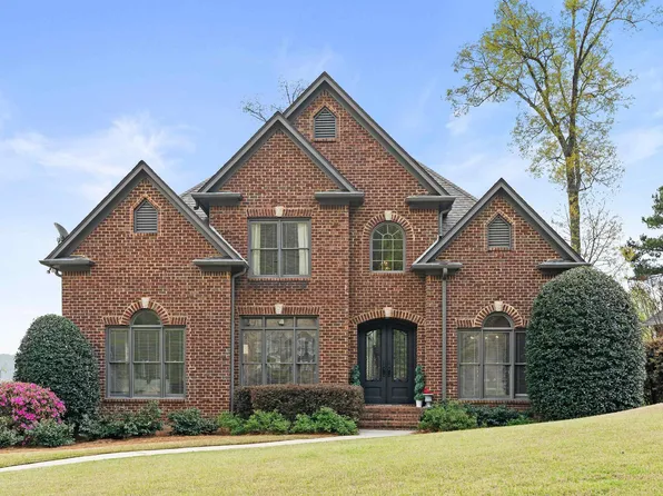 2066 Knollwood Pl, Birmingham, AL 35242