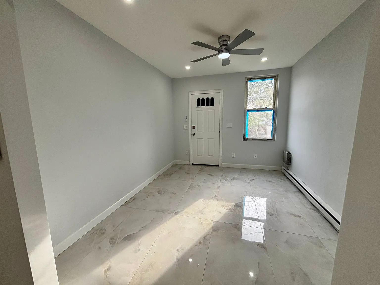 1 bed, 550 sqft, $2,500 — Photo 2