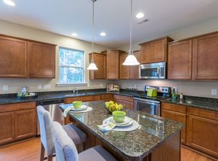 470 Cedar Rock Dr, Wake Forest, NC 27587