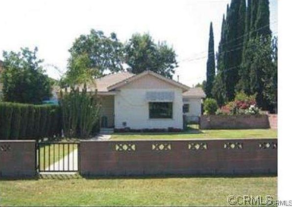 1st image of 5219 Farago Ave