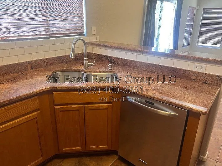 22593 W Solano Dr — Photo 15