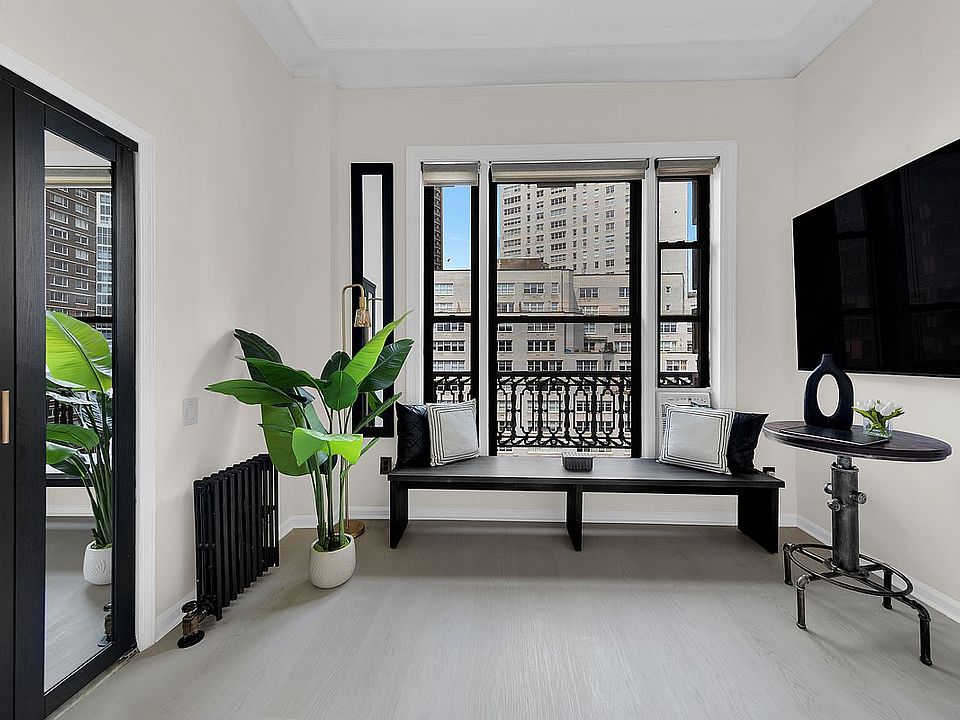 1st image of 140 W 69th St APT 124A