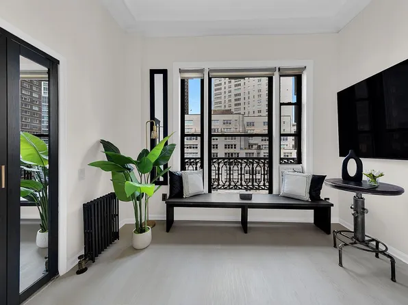 140 W 69th St APT 124A, Manhattan, NY 10023