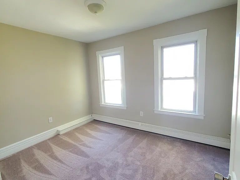 17 Chestnut St — Photo 20