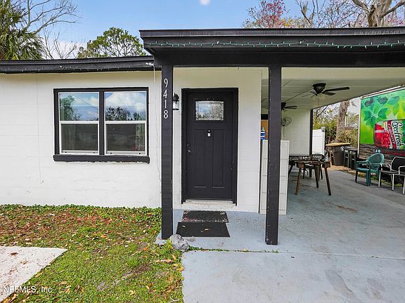 3rd image of 9418 GISBORNE Drive