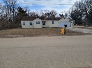 10464 Two Mile Rd, Thomson, IL 61285