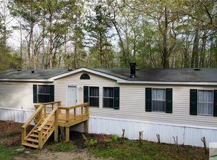 432 Wilson Rd, Richmond Hill, GA 31324