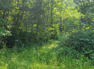 6046 Kensington Rd NE, Carrollton, OH 44615