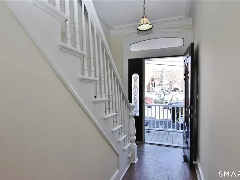 16 Haviland St #B — Photo 5