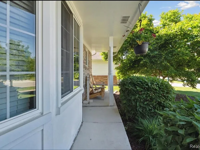 2233 Brookhaven Rd — Photo 9