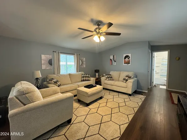 320 E MCKELLIPS Road #137, Mesa, AZ 85201