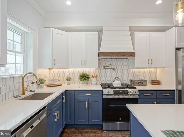 2326 Gerritt St, Philadelphia, PA 19146