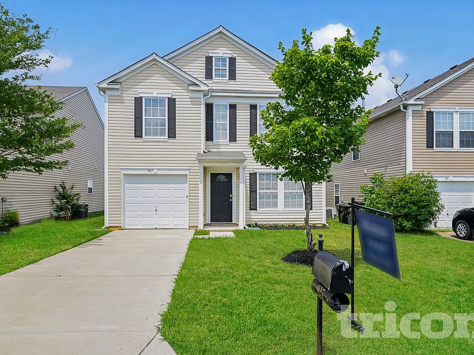 1st image of 927 Littleton Dr
