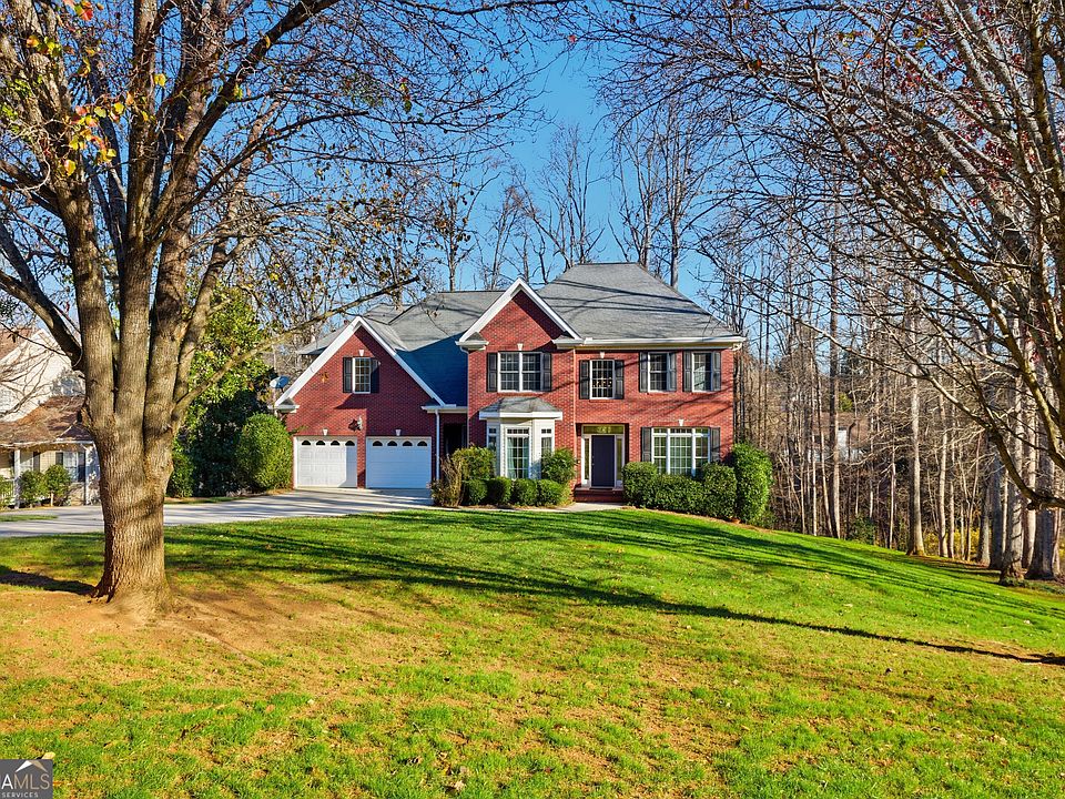 1st image of 180 Springbrook Dr