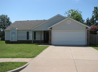 1140 Cedarcrest St, Norman, OK 73071