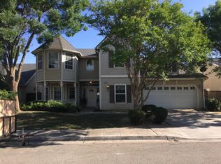 4053 W Cortland Ave, Fresno, CA