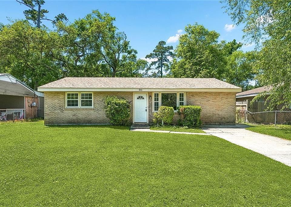 1st image of 441 Olive Dr