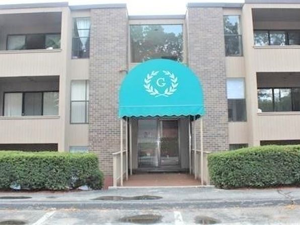 32 Shrewsbury Green Dr UNIT J