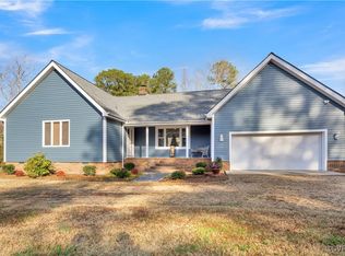 1145 Hallieford Rd, Cobbs Creek, VA 23035