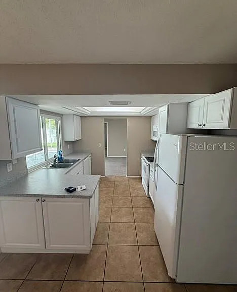 3654 Pin Oaks St — Photo 25