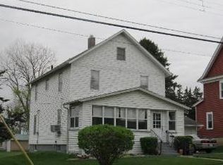 218 S Adams St, Sheffield, IL 61361