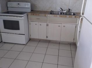 9760 SW 184th St APT 9A, Miami, FL 33157