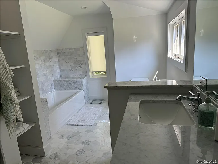 8 Valley Rd — Photo 17