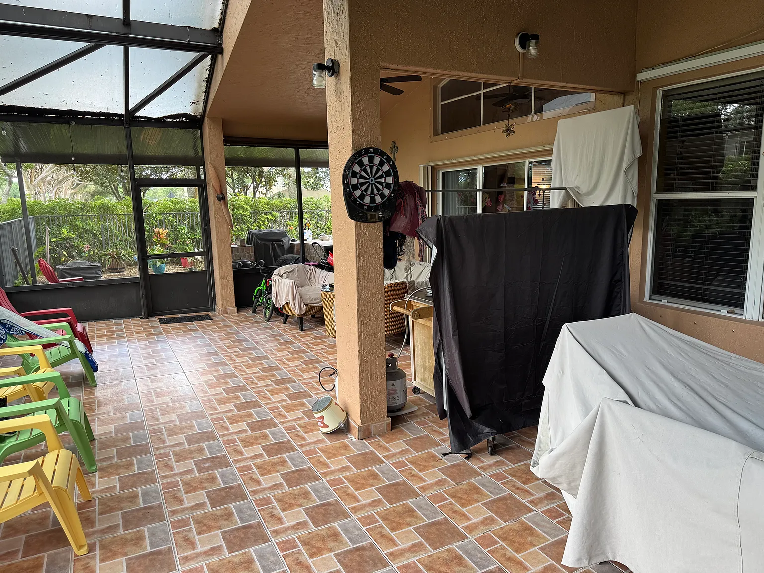 3 bed, 2200 sqft, $3,600 — Photo 4
