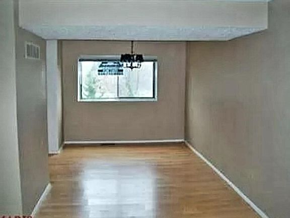4th image of 162 Carmel Woods Dr