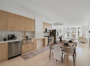 385 Cornelia St #1, Brooklyn, NY