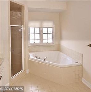 Bath (Master)