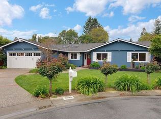 2080 Huntington Ln, Los Altos, CA 94024