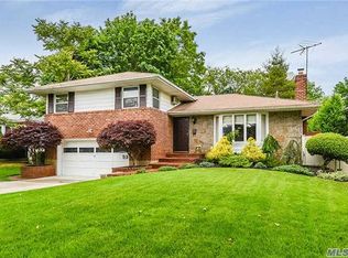 53 Judith Ct, Wantagh, NY 11793