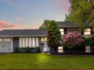 1114 Charles St, Mechanicsburg, PA 17055