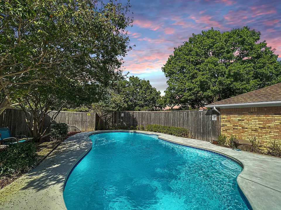 2409 Glen Morris Rd