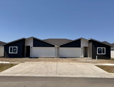 1701 N Selkirk Rd, Greenacres, WA, 99016