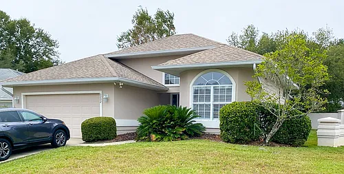 6202 NW 36th Dr Photo 1