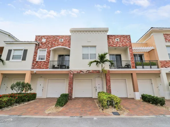 10560 SW Stephanie Way #1-209, Port St Lucie, FL 34987