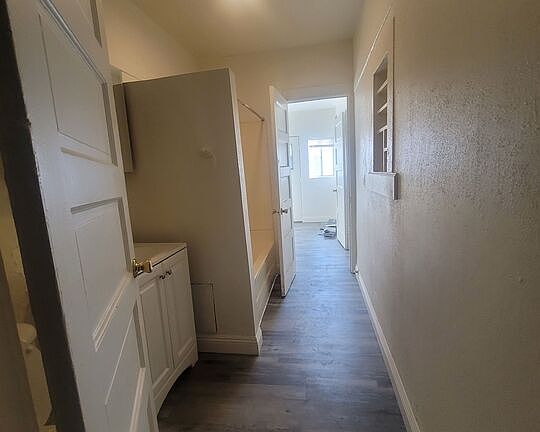 3rd image of 2934 S Normandie Ave