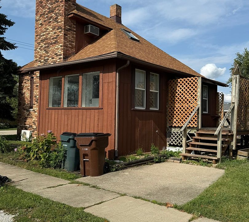 1st image of 19635 Mokena St