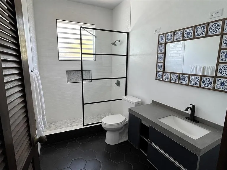 Circulo C Casa En Ramey #213-A — Photo 25