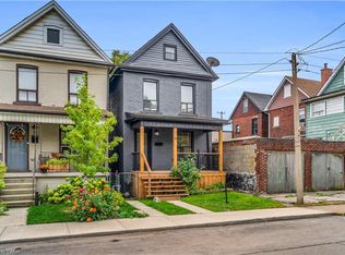 10 Gordon St, Hamilton, ON L8L3H2