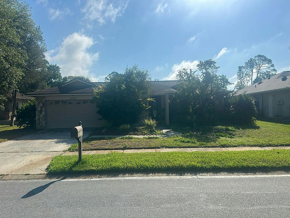 1st image of 3582 Fairway Forest Dr