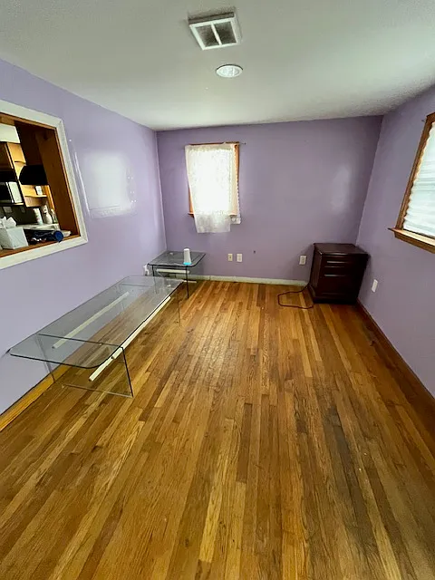 3 bed, $2,700 — Photo 4