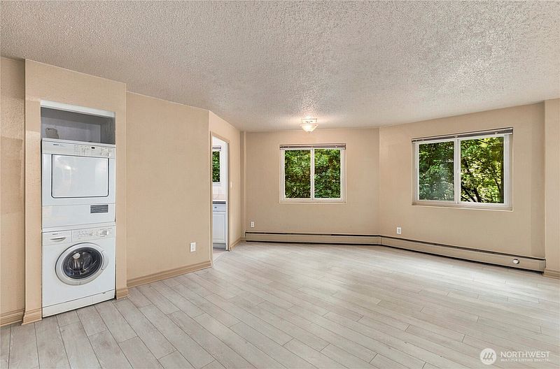 5th image of 14000 Hubbell Place #1111