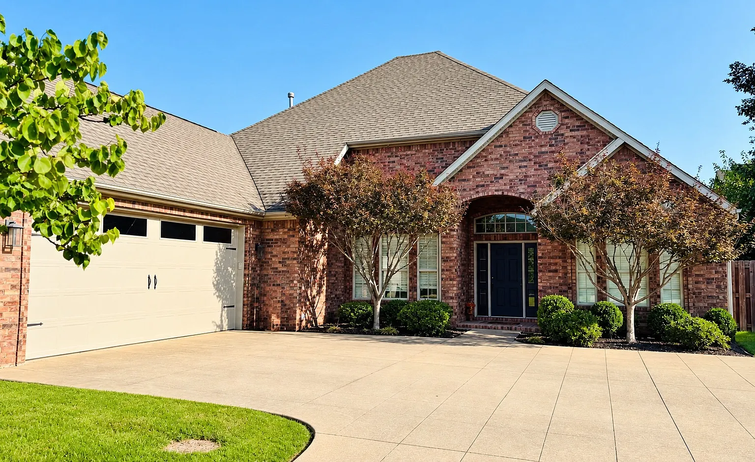 4522 Putting Green Dr — Photo 1